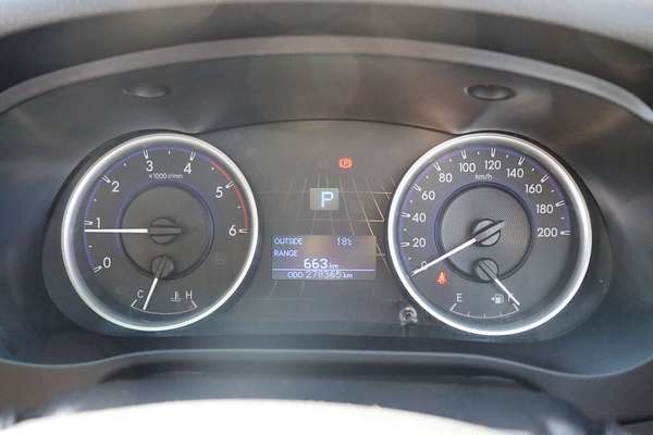 2016 Toyota Hilux SR GUN126R 4X4