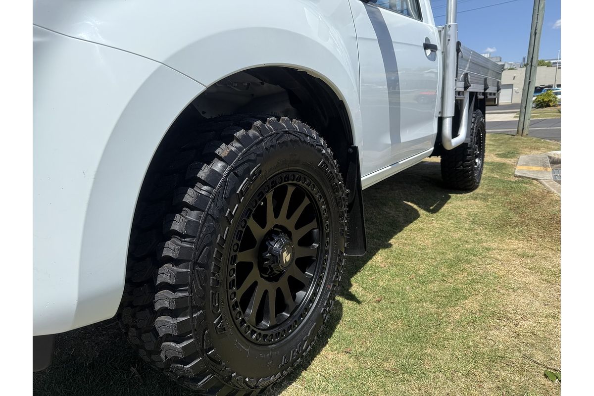 2017 Isuzu D-MAX SX 4X4