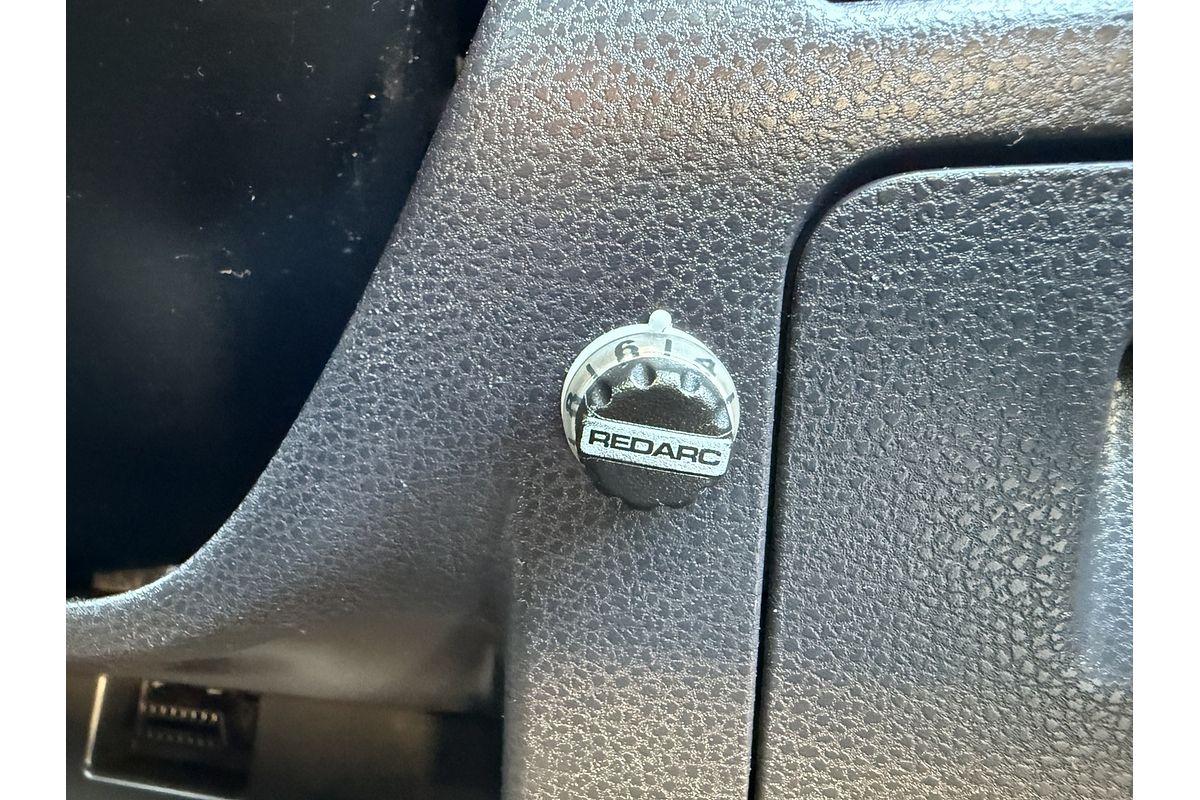 2017 Isuzu D-MAX SX 4X4