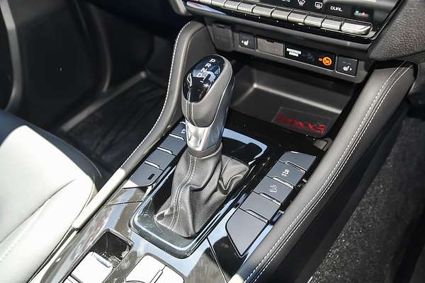 2025 Isuzu MU-X LS-T