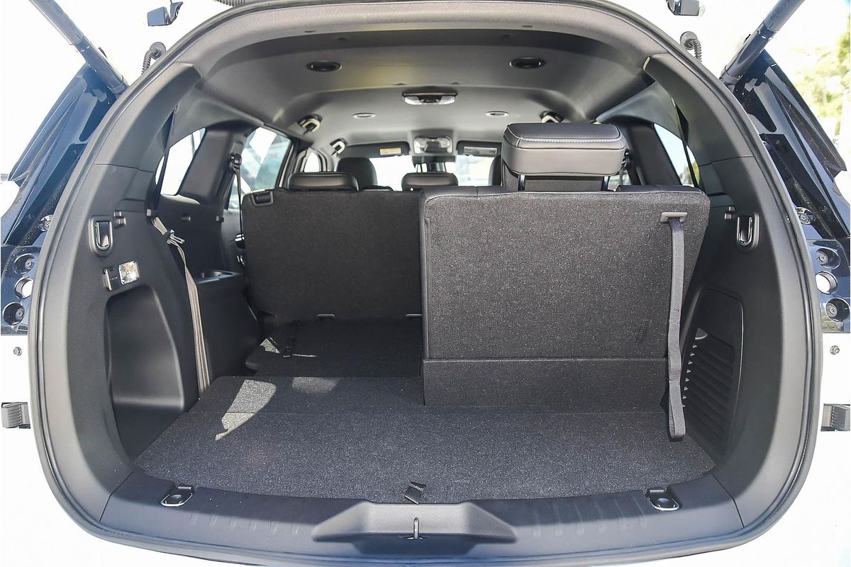 2025 Isuzu MU-X LS-T