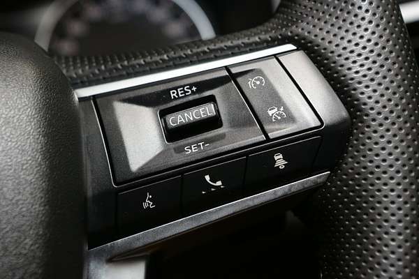 2024 Mitsubishi Outlander LS ZM