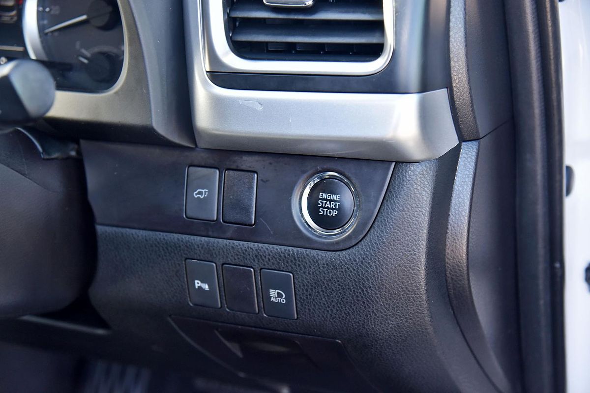 2019 Toyota Kluger Black Edition GSU55R