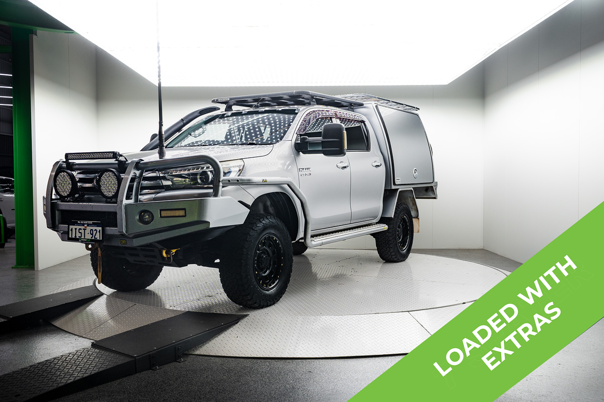 2015 Toyota Hilux SR5 GUN126R 4X4