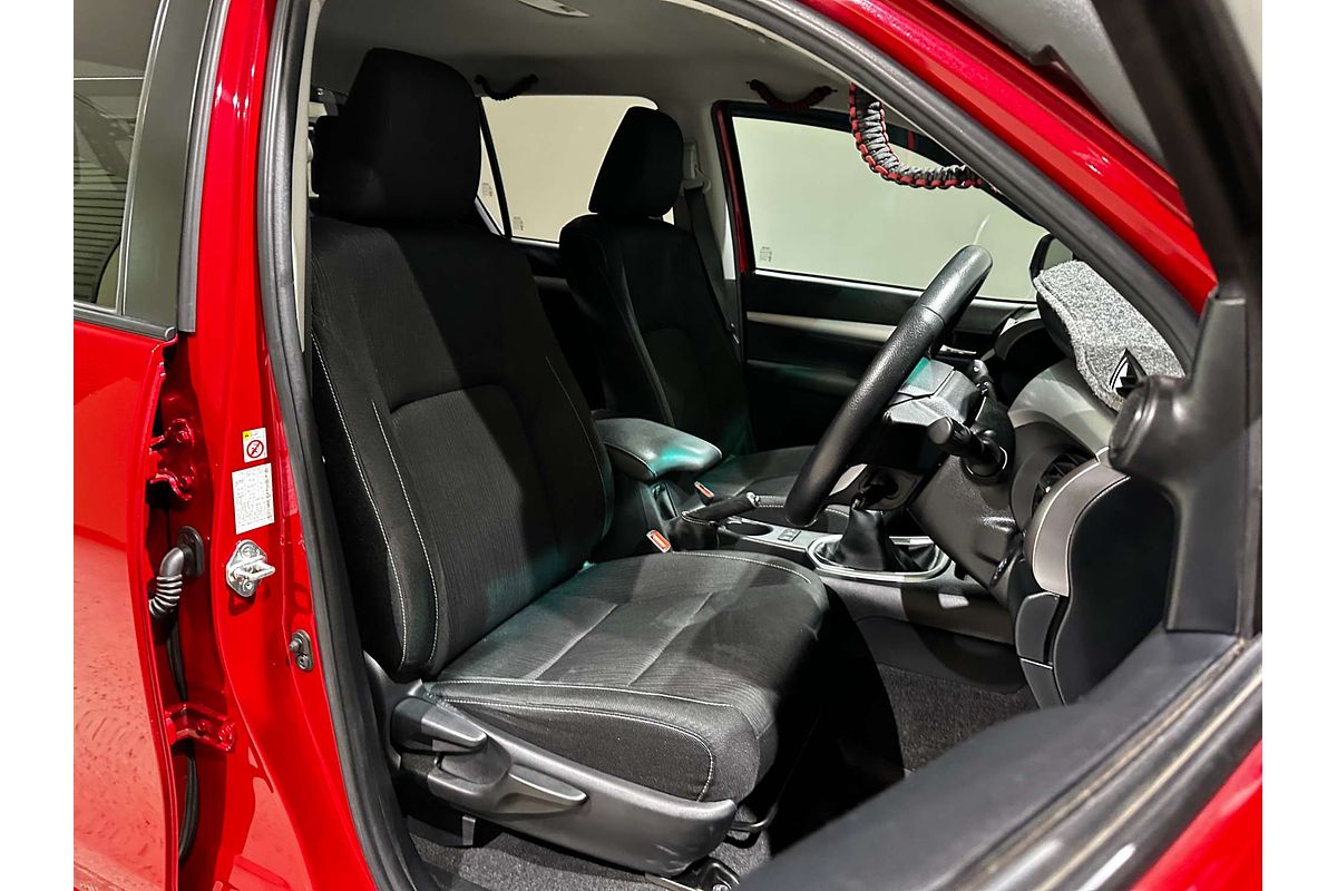 2019 Toyota Hilux SR5 GUN126R 4X4