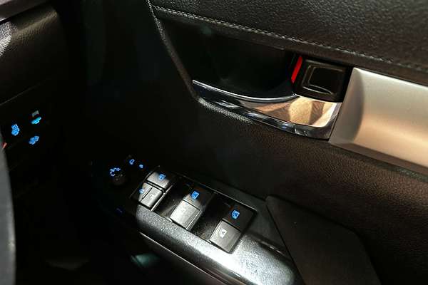 2019 Toyota Hilux SR5 GUN126R 4X4