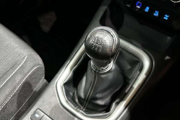 2019 Toyota Hilux SR5 GUN126R 4X4