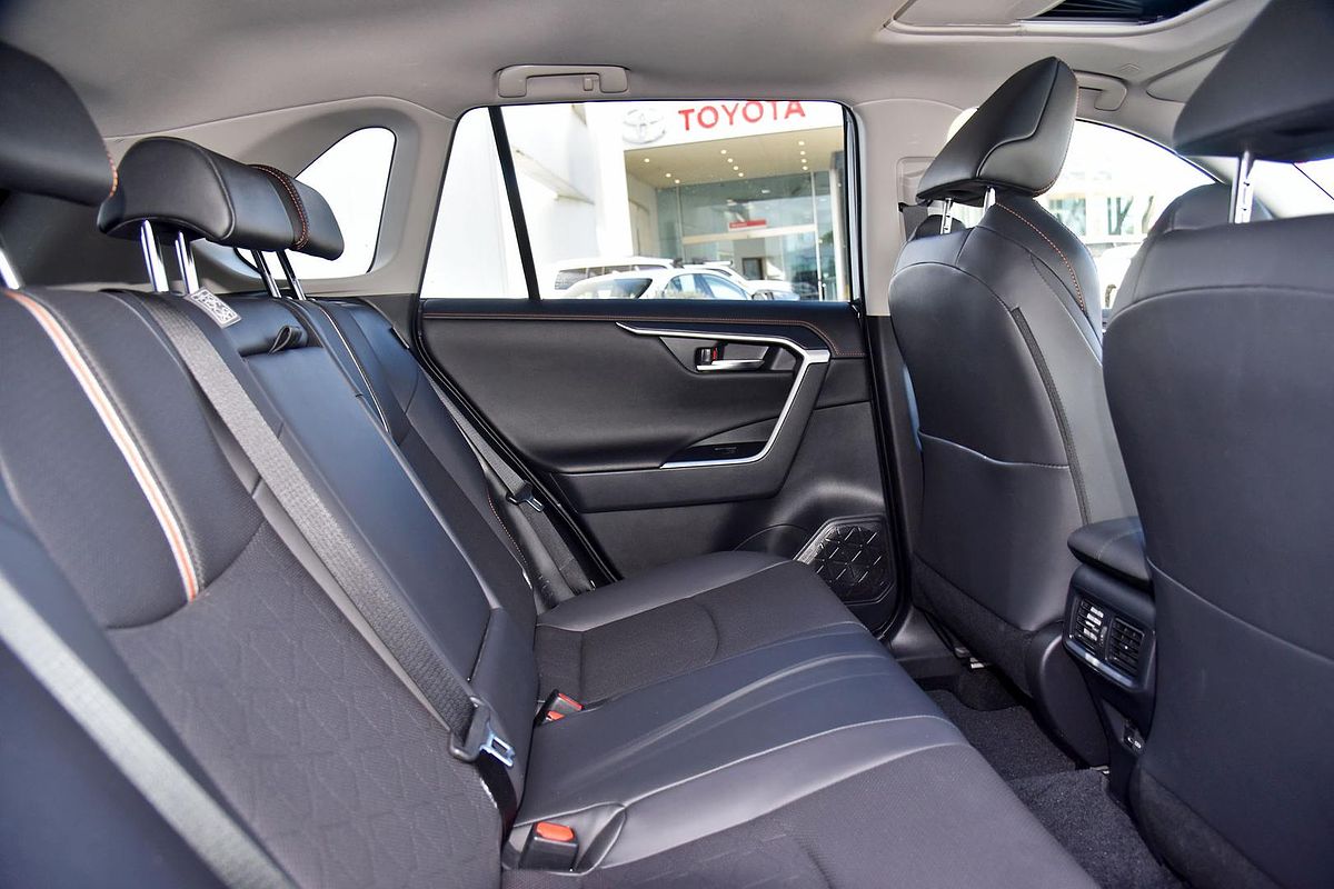 2024 Toyota RAV4 Edge AXAH54R