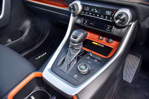 2024 Toyota RAV4 Edge AXAH54R