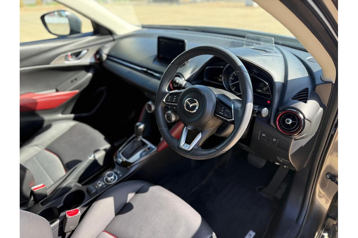 2018 Mazda CX-3 sTouring DK