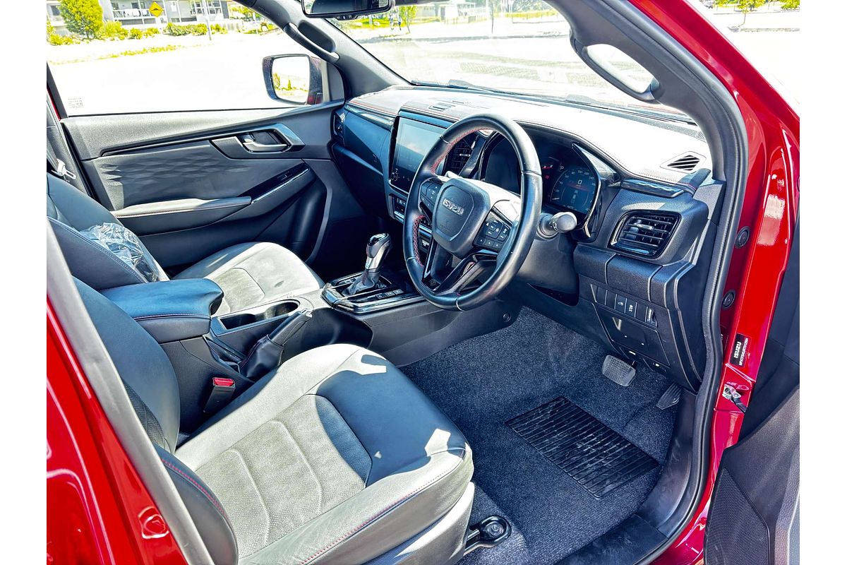 2024 Isuzu D-MAX X-TERRAIN 4X4