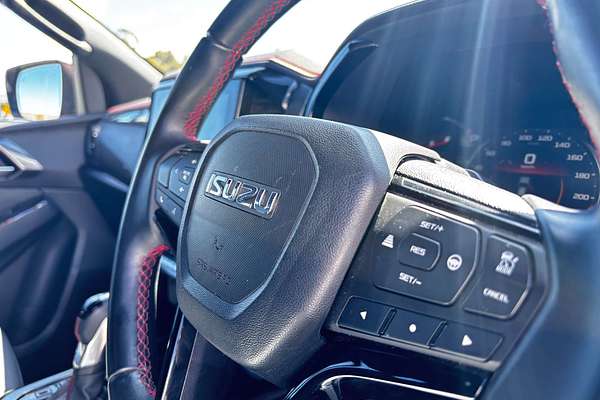 2024 Isuzu D-MAX X-TERRAIN 4X4