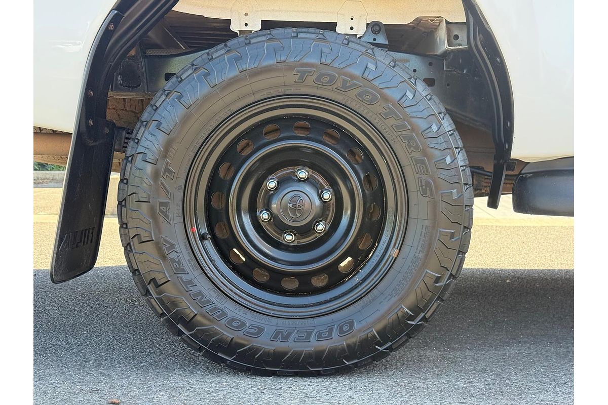 2021 Toyota Hilux SR GUN126R 4X4