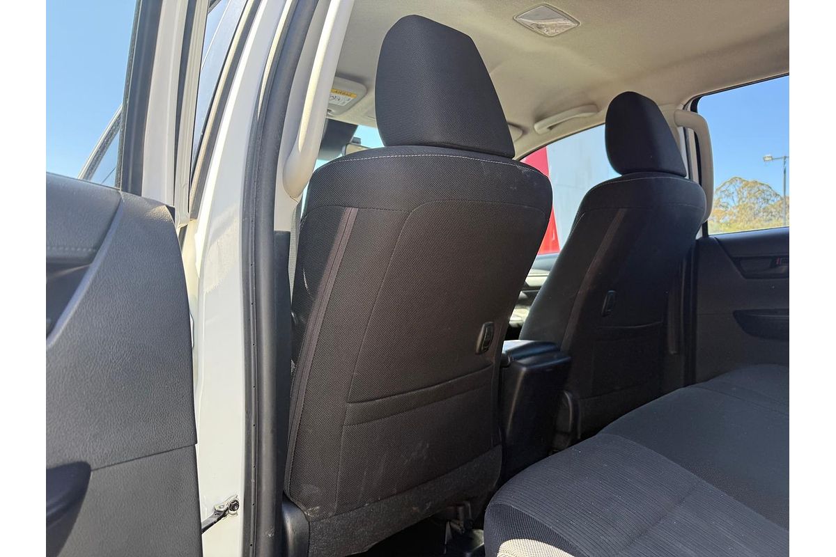 2021 Toyota Hilux SR GUN126R 4X4