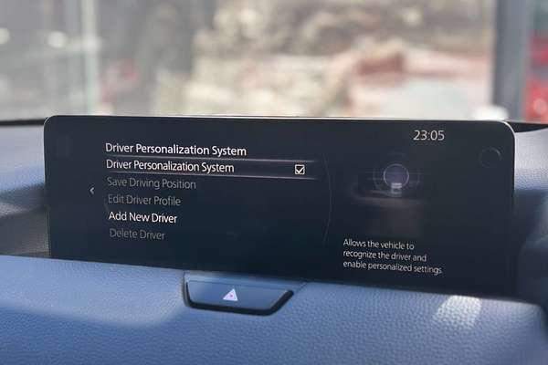 2025 Mazda CX-90 G50e GT KK