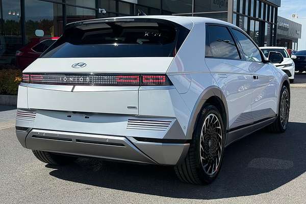 2021 Hyundai IONIQ 5 NE.V1