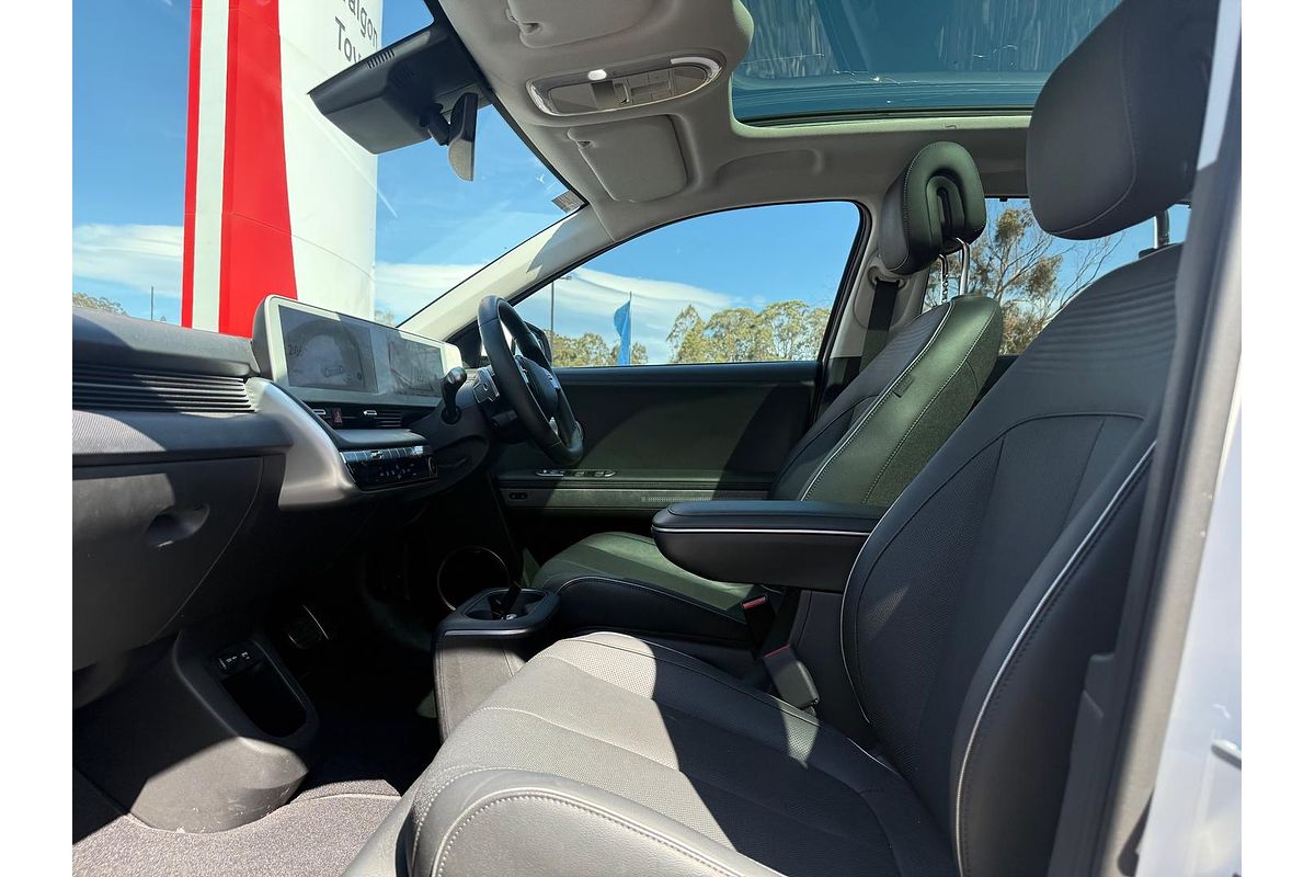 2021 Hyundai IONIQ 5 NE.V1