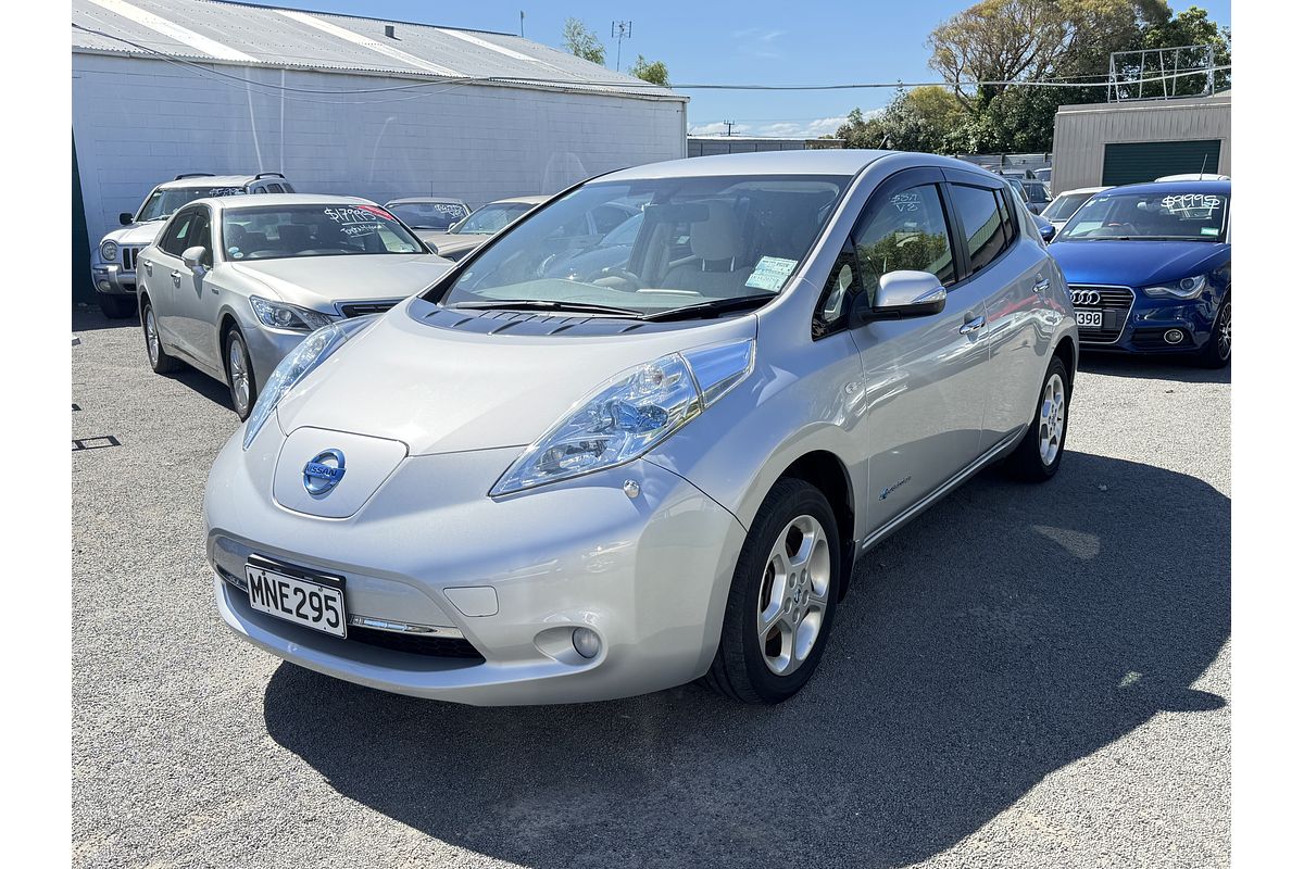 2012 Nissan LEAF ELECTRIC