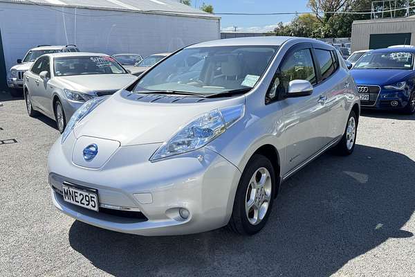 2012 Nissan LEAF ELECTRIC