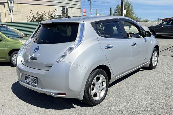 2012 Nissan LEAF ELECTRIC