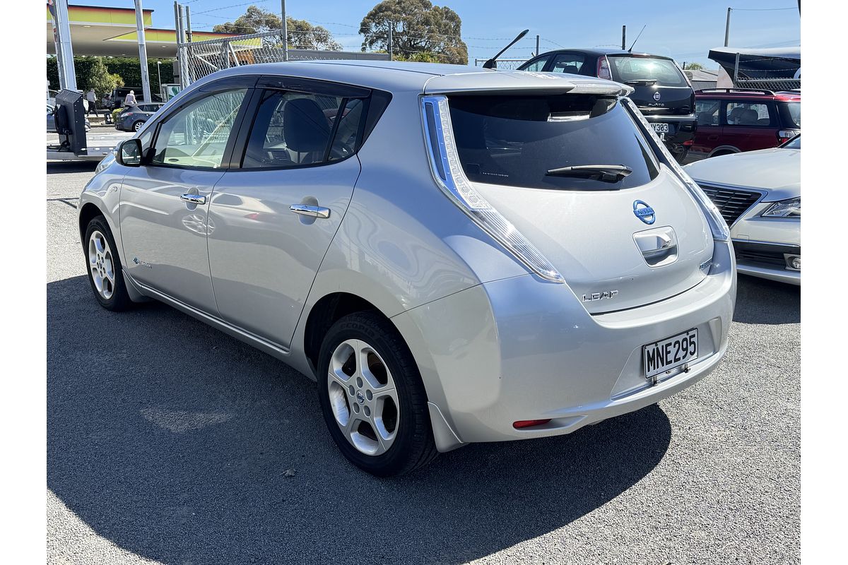 2012 Nissan LEAF ELECTRIC
