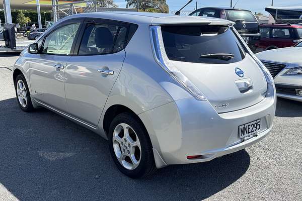 2012 Nissan LEAF ELECTRIC