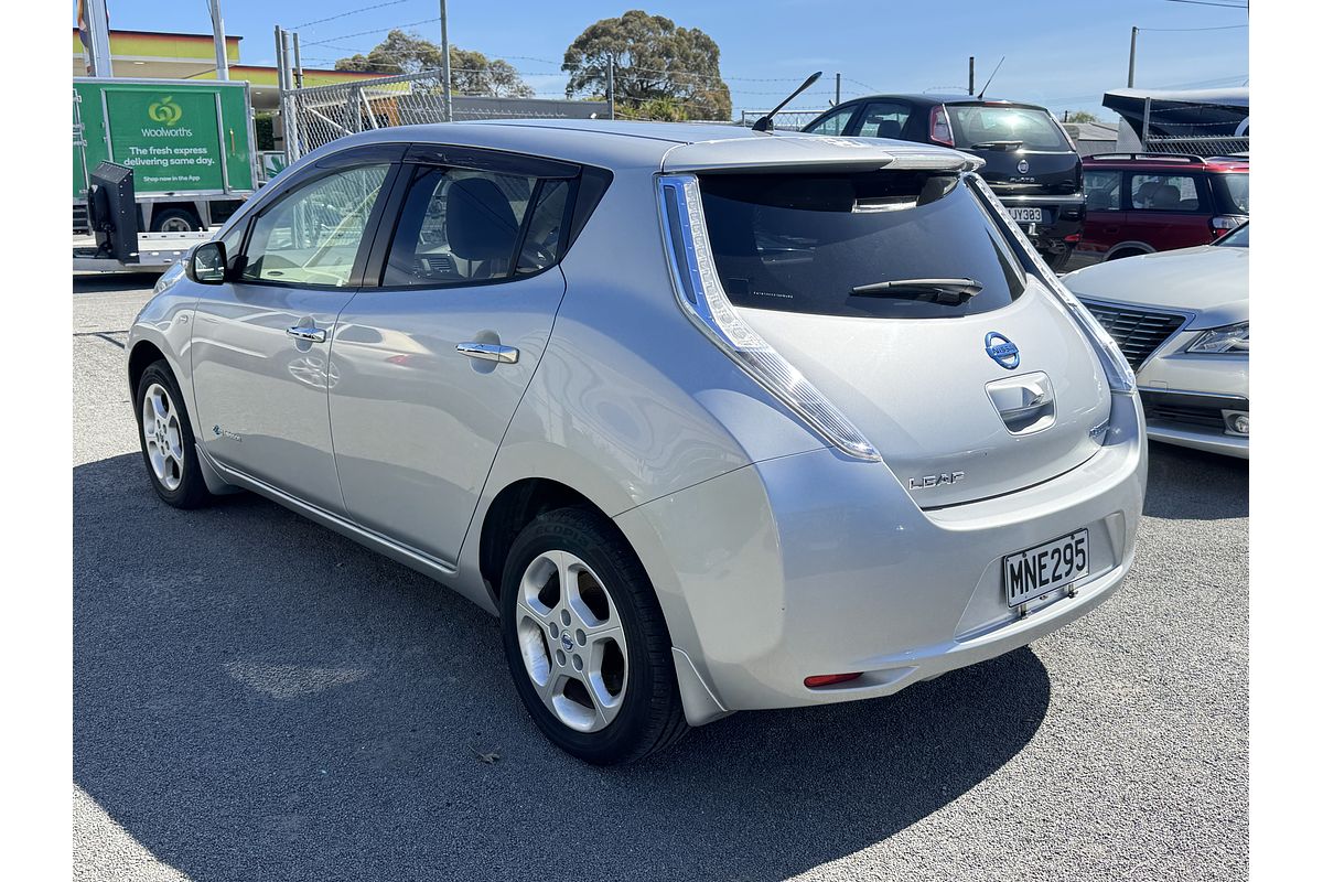2012 Nissan LEAF ELECTRIC