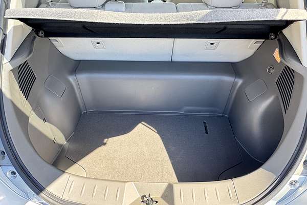 2012 Nissan LEAF ELECTRIC
