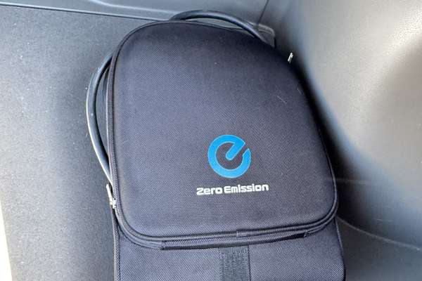 2012 Nissan LEAF ELECTRIC