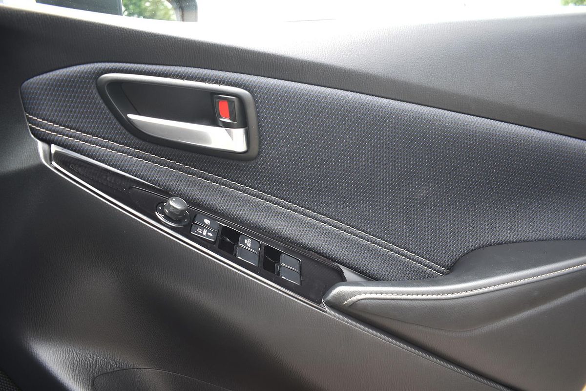 2023 Mazda 2 G15 Evolve DJ Series
