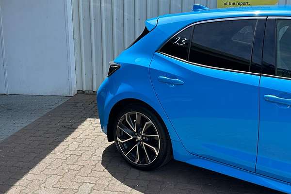 2019 Toyota Corolla ZR Hybrid ZWE211R