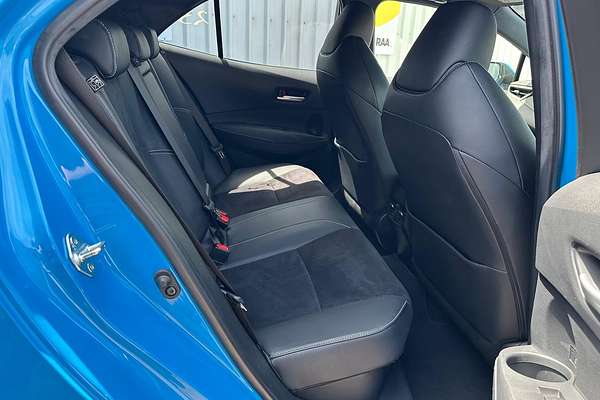 2019 Toyota Corolla ZR Hybrid ZWE211R