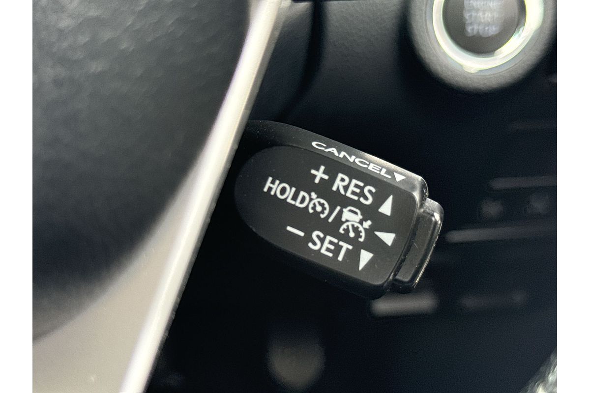 2023 Toyota Hilux SR5 GUN126R 4X4