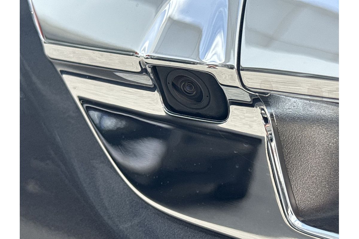 2023 Toyota Hilux SR5 GUN126R 4X4