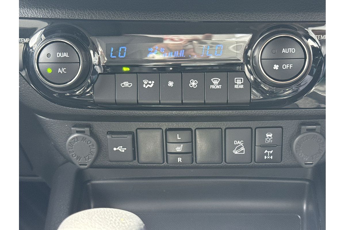 2023 Toyota Hilux SR5 GUN126R 4X4