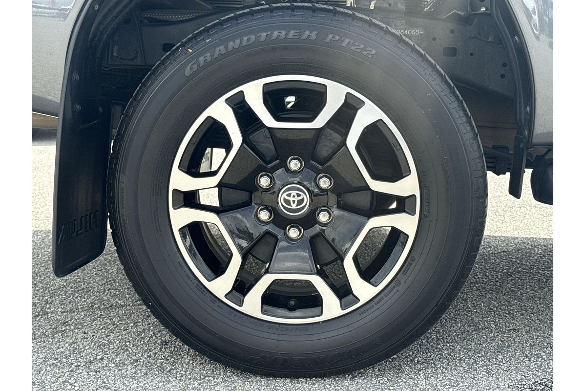 2023 Toyota Hilux SR5 GUN126R 4X4