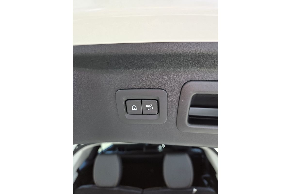 2025 Mazda CX-90 G50e GT KK