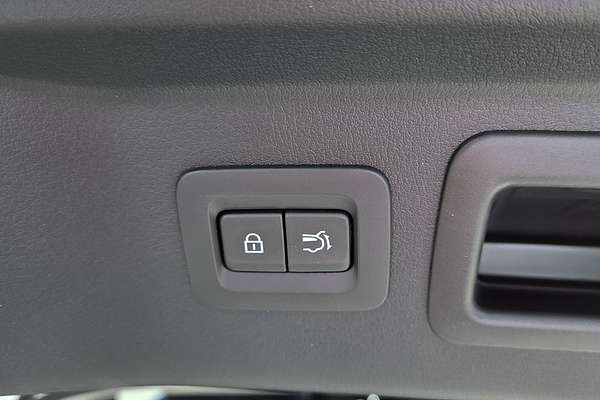 2025 Mazda CX-90 G50e GT KK