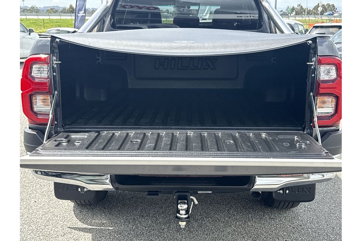 2023 Toyota Hilux SR5 GUN126R 4X4