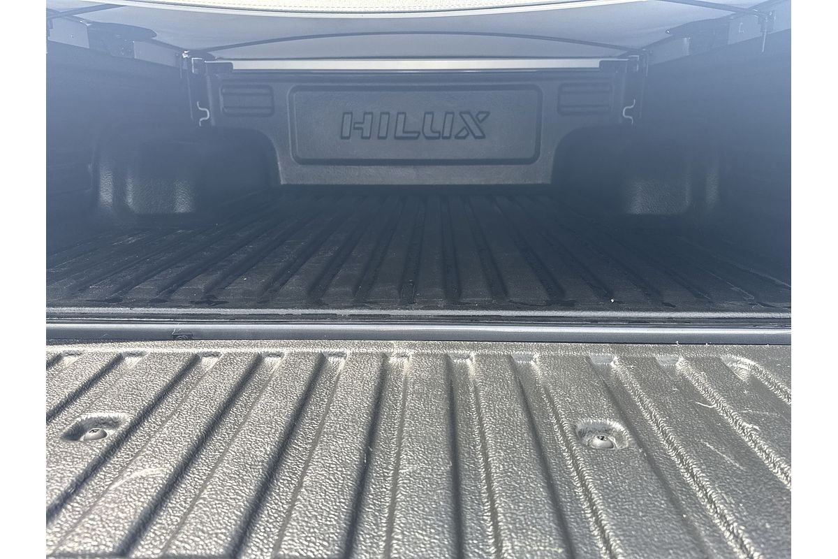 2023 Toyota Hilux SR5 GUN126R 4X4