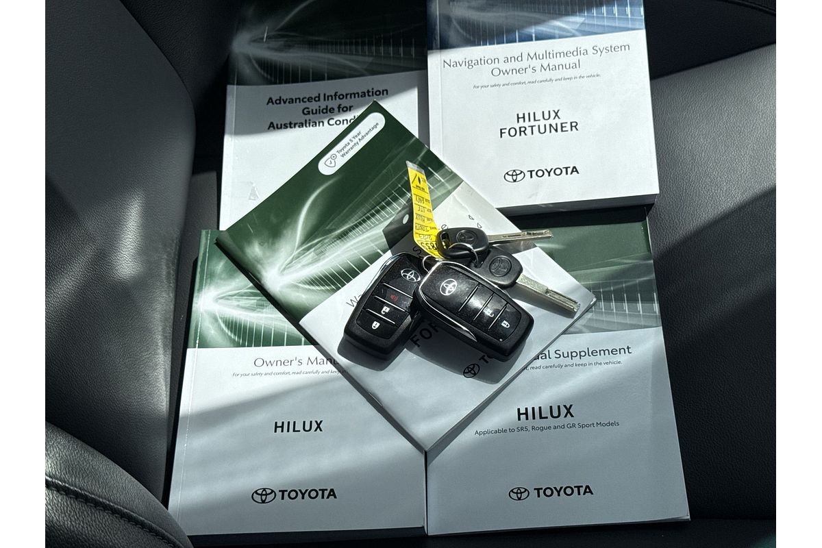 2023 Toyota Hilux SR5 GUN126R 4X4