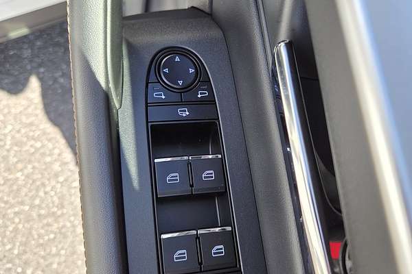 2024 Mazda CX-80 P50e Touring KL