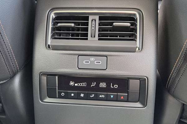 2024 Mazda CX-80 P50e Touring KL