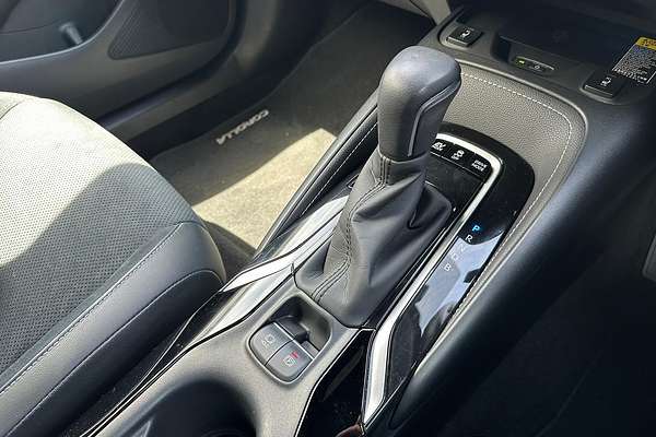 2019 Toyota Corolla ZR Hybrid ZWE211R