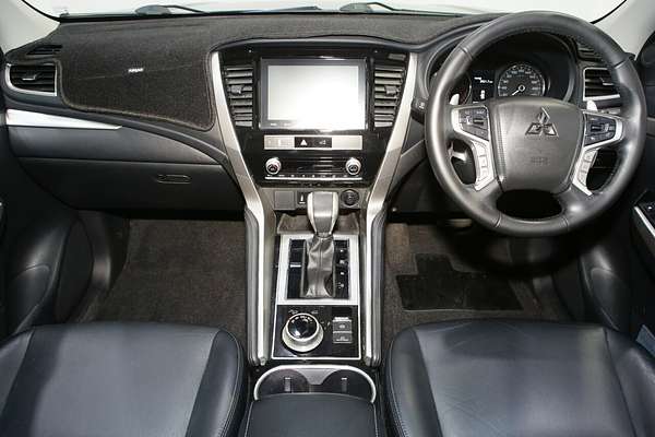 2023 Mitsubishi Pajero Sport GLS QF
