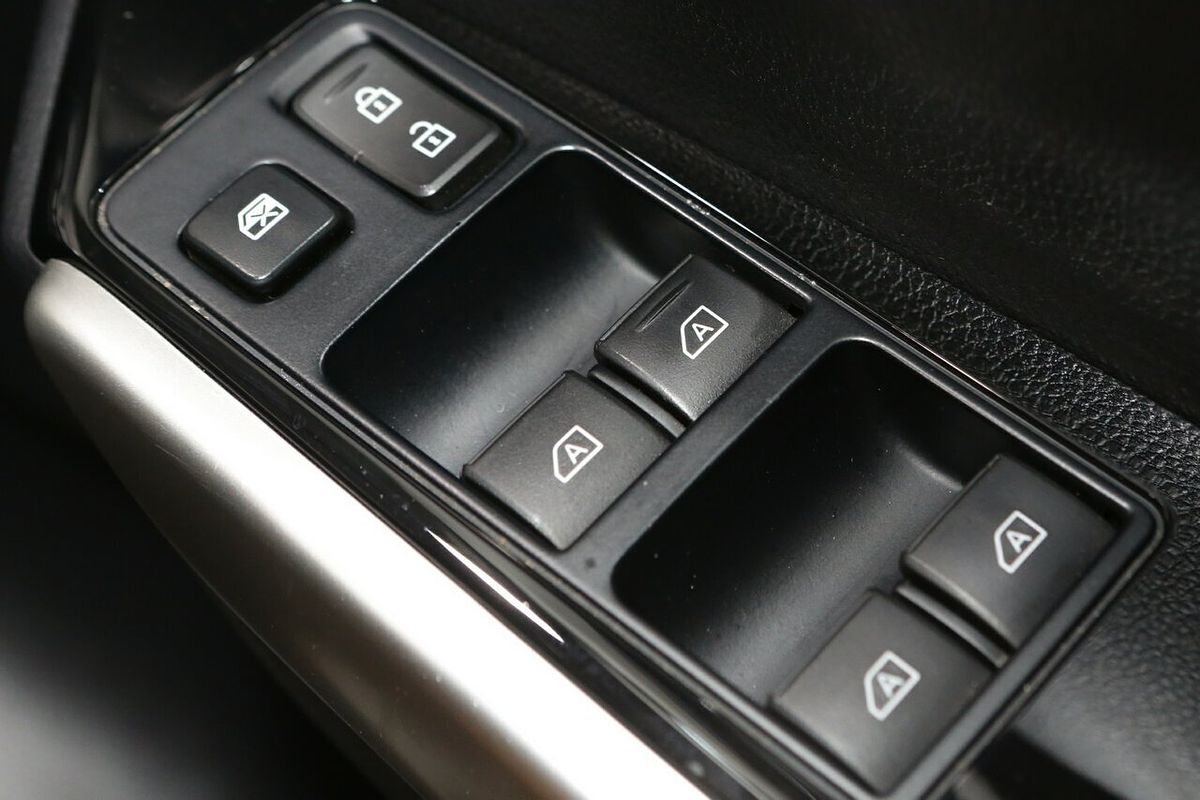 2023 Mitsubishi Pajero Sport GLS QF