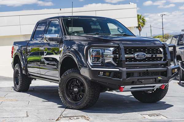 2022 Ford F-150 Platinum 4X4