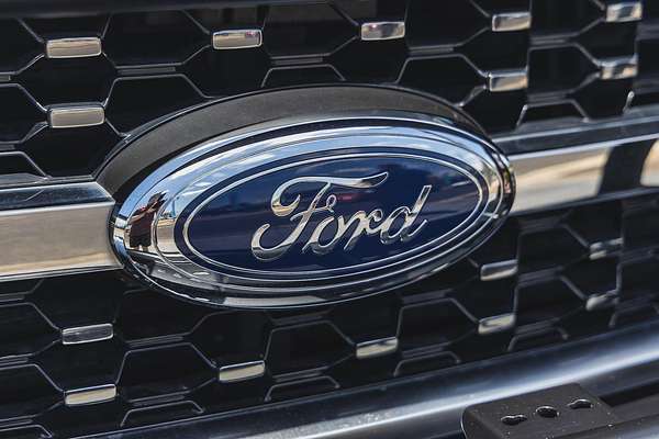 2022 Ford F-150 Platinum 4X4