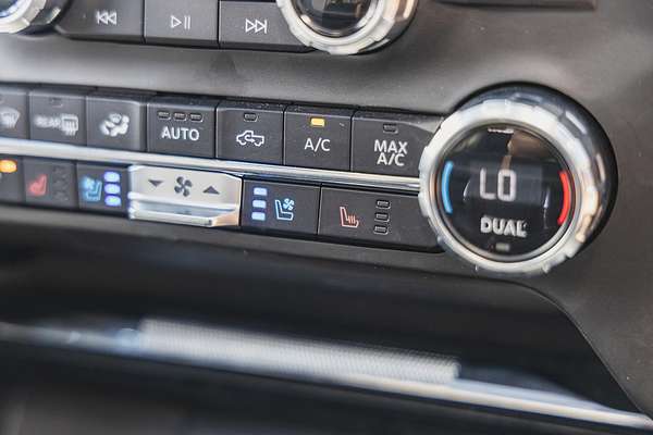 2022 Ford F-150 Platinum 4X4
