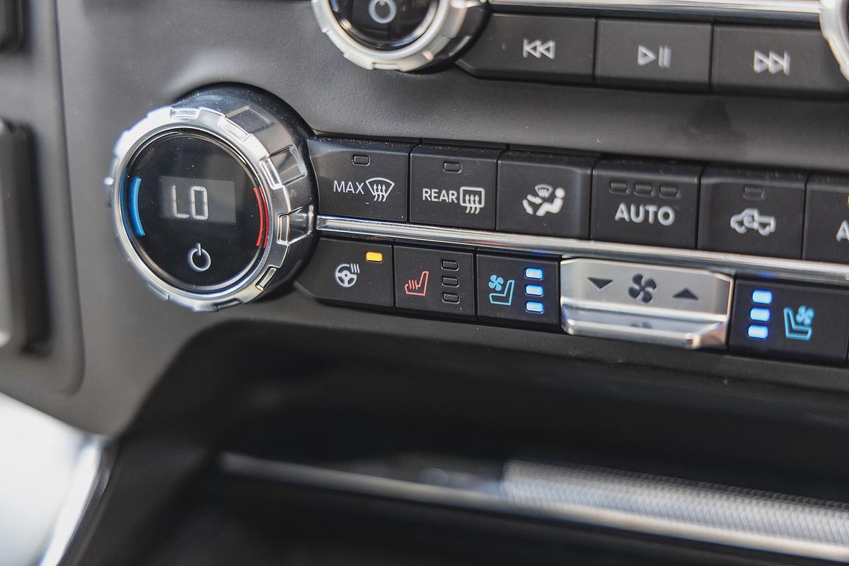 2022 Ford F-150 Platinum 4X4